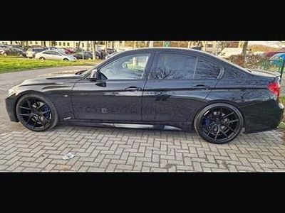 Usata BMW 320 Performance 140 CV (102 kW) 2018 Nero Berlina