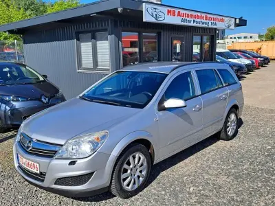 Gebraucht Opel Astra Edition 140 PS (102 kW) 2008 Silber Limousine