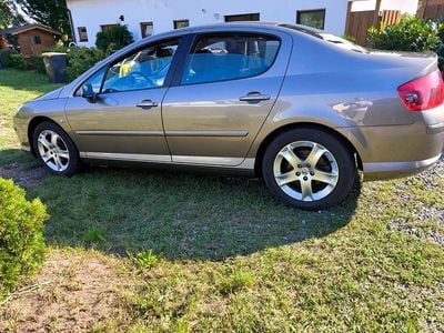 Peugeot 407