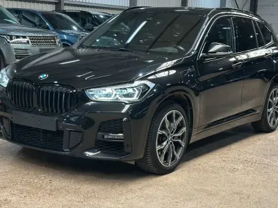 Begagnad BMW X1 M Sport 125 HK (91 kW) 2020 Svart SUV