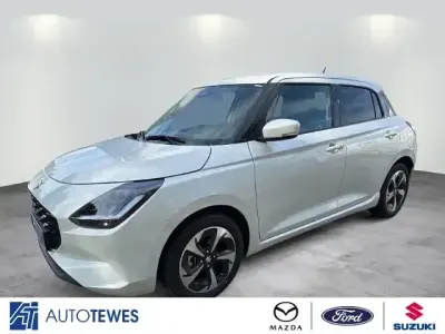 Gebraucht Suzuki Swift Comfort+ 83 PS (61 kW) 2025 Weiß Kleinwagen