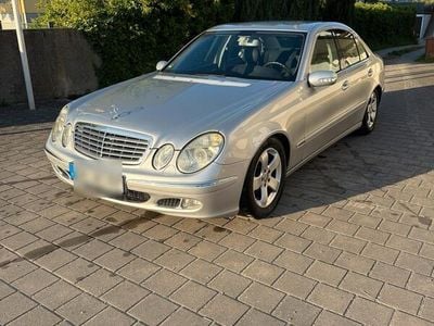 Mercedes E270