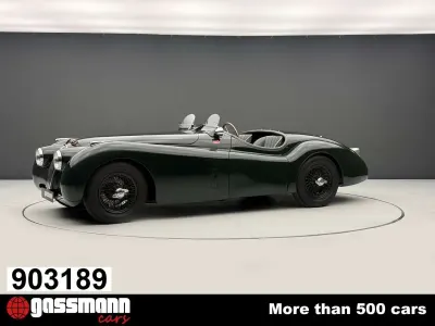 Begagnad Jaguar XK 209 HK (153 kW) 1952 Grön Cab