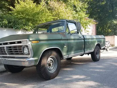 Gebraucht Ford V8 250 PS (183 kW) 1974 Grün SUV