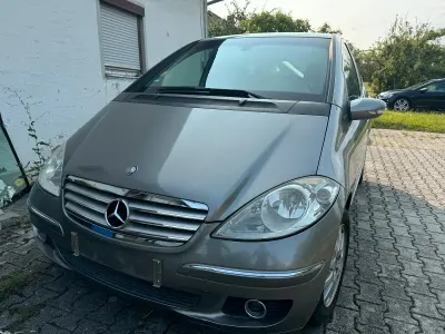 Gebraucht Mercedes A150 95 PS (69 kW) 2005 Grau Kleinwagen
