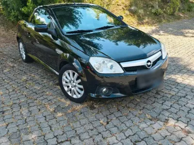 Gebraucht Opel Tigra Edition 90 PS (66 kW) 2009 Cabrio