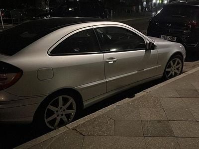 Mercedes C230