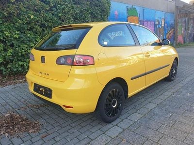 Gelb Gebraucht 2007 Seat Ibiza Limousine | 2.550 € (Fairer Preis)