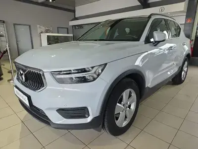 Brugt Volvo XC40 Momentum 129 HK (94 kW) 2022 Sølv SUV