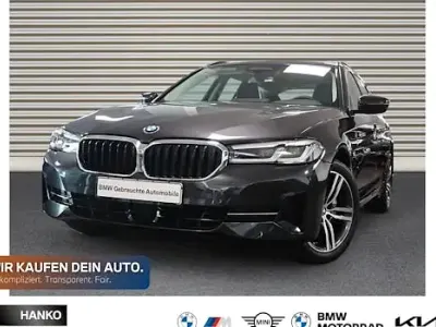 Gebraucht BMW 520 Sport Line 190 PS (139 kW) 2023 Grau Kombi