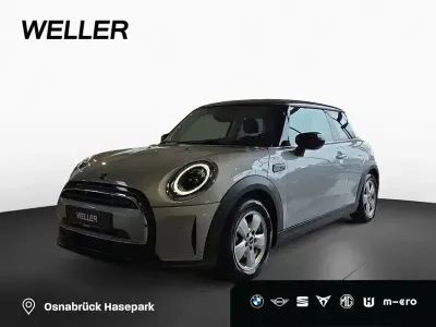 Second-hand Mini Cooper Essential 136 CP (100 kW) 2023 Argintiu Hatchback