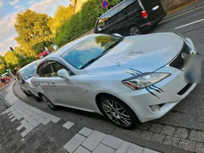 Gebraucht Lexus IS220d 177 PS (130 kW) 2008 Weiß Limousine