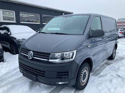 Grau Gebraucht 2019 VW Transporter Van | 8.950 € (Fairer Preis)