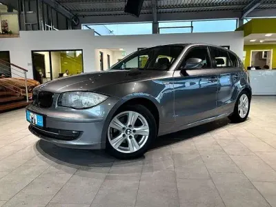 Occasion BMW 116 Advantage 122 ch (89 kW) 2010 Gris Citadine