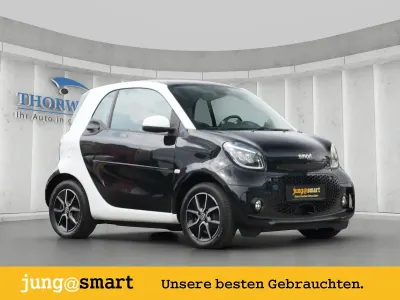 Gebraucht Smart ForTwo Coupé 60 kW (82 PS) 2024 Schwarz Kleinwagen
