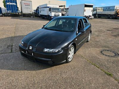 gebraucht Seat Leon 1m 1.6 16v