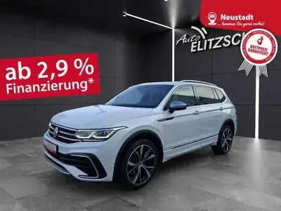 Gebraucht VW Tiguan Allspace R-line 200 PS (147 kW) 2022 Oryxweiß perlmutteffekt SUV