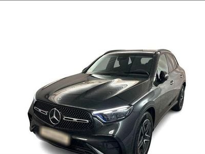 Gebraucht Mercedes GLC220 AMG Line Premium Plus 197 PS (144 kW) 2024 Grau SUV