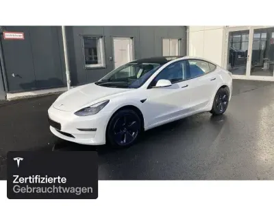 Second-hand Tesla Model 3 Long Range AWD 324 kW (441 CP) 2021 Alb Berlinǎ