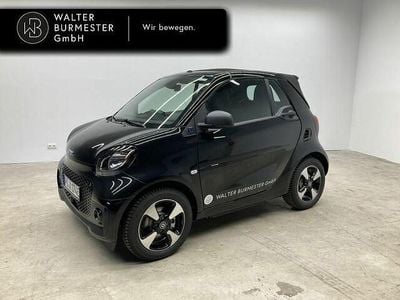 Second-hand Smart ForTwo Electric Drive 60 kW (82 CP) 2023 Negru Cabrio