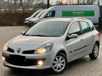 Gebraucht Renault Clio GrandTour 75 PS (55 kW) 2008 Silber Kombi