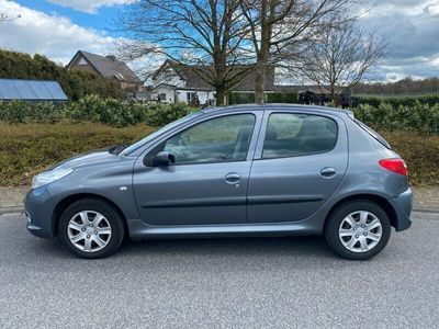 gebraucht Peugeot 206+ 206+ mit Klima