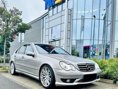 Gebraucht Mercedes C350 272 PS (200 kW) 2005 Silber Limousine