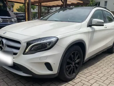 Gebraucht Mercedes GLA200 136 PS (100 kW) 2014 SUV