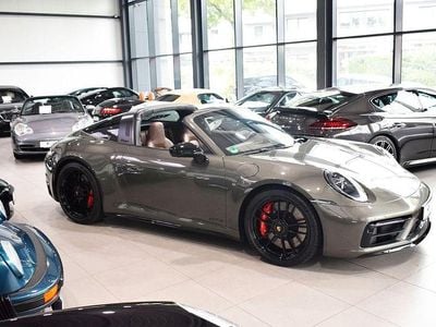 Porsche 911 Targa 4