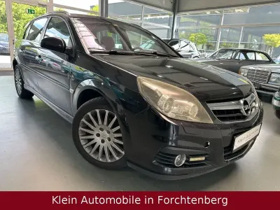 Gebraucht Opel Signum Cosmo 155 PS (114 kW) 2007 Schwarz Kleinwagen