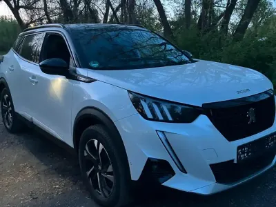 Gebraucht Peugeot 2008 GTi 131 PS (96 kW) 2021 Weiß SUV