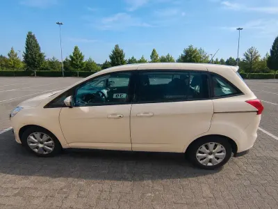 Gebraucht Ford Grand C-Max 125 PS (91 kW) 2014 Weiß Van / Kleinbus