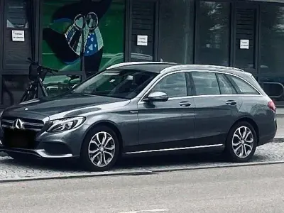 Gebraucht Mercedes C200 Avantgarde 136 PS (100 kW) 2016 Grau Kombi