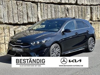 Neu Kia Ceed GT-Line 140 PS (102 kW) 2025 Zilinaschwarz met. Kleinwagen
