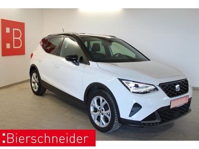 Gebraucht Seat Arona FR 150 PS (110 kW) 2023 Weiss SUV