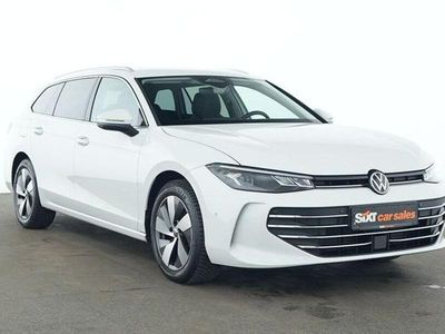 Weiß Gebraucht 2025 VW Passat IQ Drive Kombi | 32.440 € (Guter Preis)