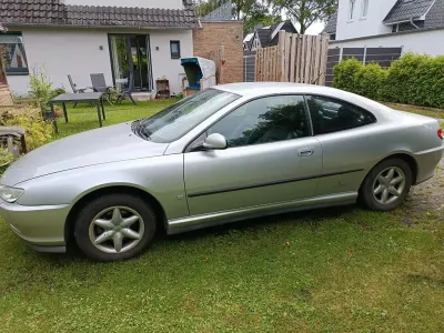 Gebraucht Peugeot 406 Coupe 136 PS (100 kW) 1999 Silber Coupé