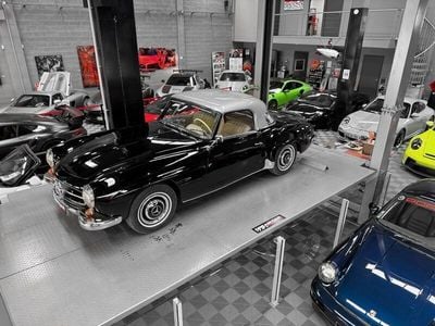 Gebraucht Mercedes 190 163 PS (119 kW) 1960 Schwarz Limousine
