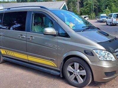 Mercedes Viano