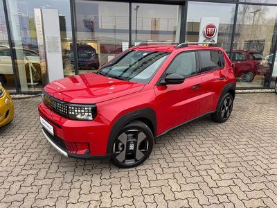 Nuova Fiat Grande Panda La Prima 101 CV (74 kW) 2026 Rosso Utilitaria