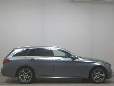 Brugt Mercedes C300e AMG line 306 HK (225 kW) 2020 Grå Sedan