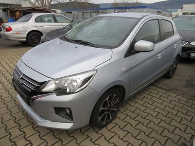 Silber Gebraucht 2023 Mitsubishi Space Star Select+ Kleinwagen | 11.890 €