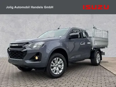 Usata Isuzu D-Max 163 CV (119 kW) 2025 Grigio Pick-up