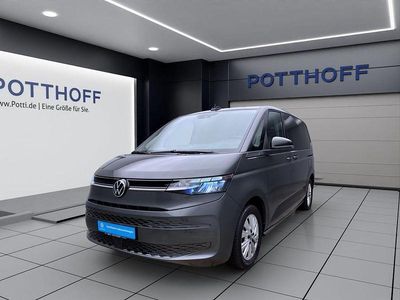 Grau Gebraucht 2022 VW Multivan Life Van | 47.377 € (Fairer Preis)