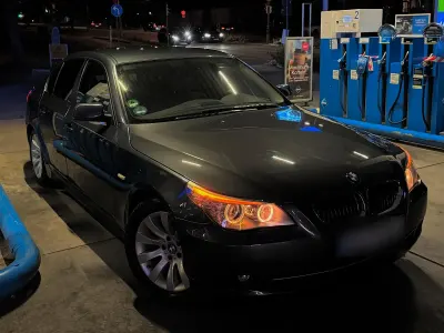 Gebraucht BMW 530 Sport Line 190 PS (139 kW) 2007 Grau Limousine
