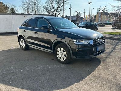 Gebraucht Audi Q3 Ambiente 184 PS (135 kW) 2015 Schwarz SUV