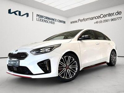Gebraucht Kia ProCeed GT Comfort 204 PS (150 kW) 2021 Weiß Kleinwagen