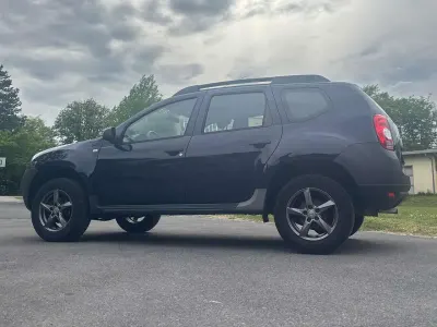 Gebraucht Dacia Duster 105 PS (77 kW) 2012 Blau SUV