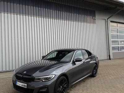 BMW 330e