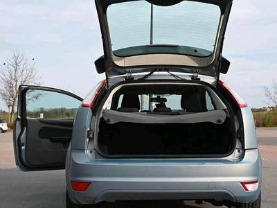 Gebraucht Ford Focus 116 PS (85 kW) 2009 Blau Coupé